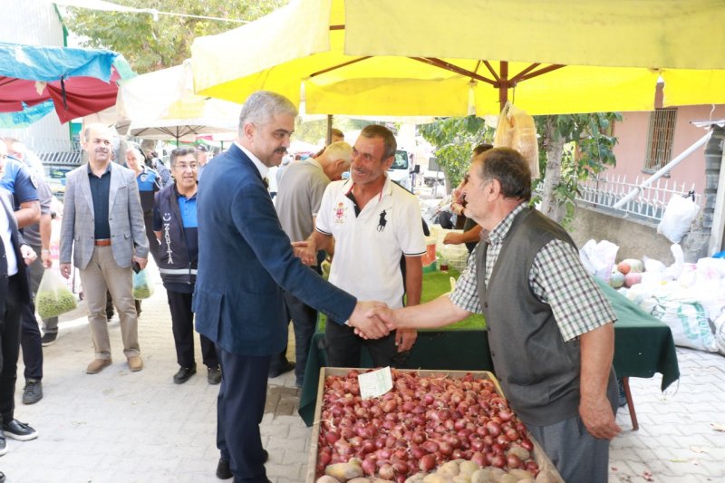 Başkan Ali Avan, Pazarcı Esnaf ve Vatandaşlarla Bir Araya Geldi