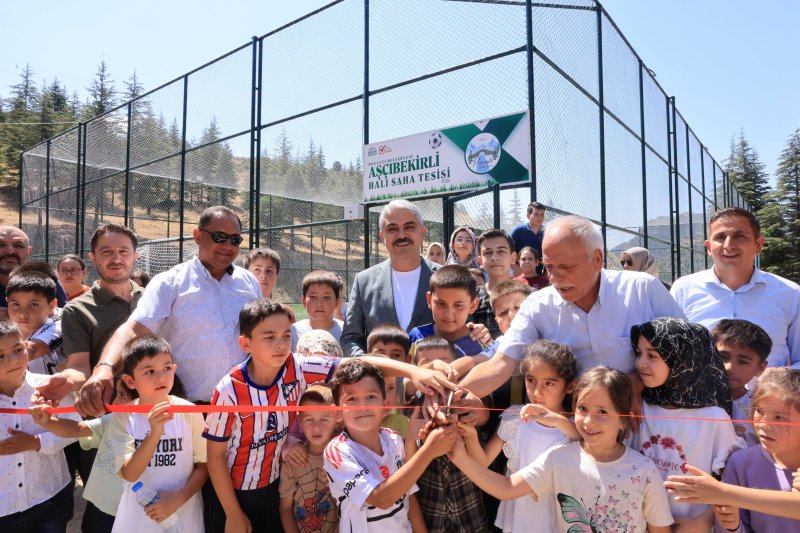 BAŞKAN AVAN DUR DURAK BİLMİYOR: POZANTI’YA BİR HİZMET DAHA