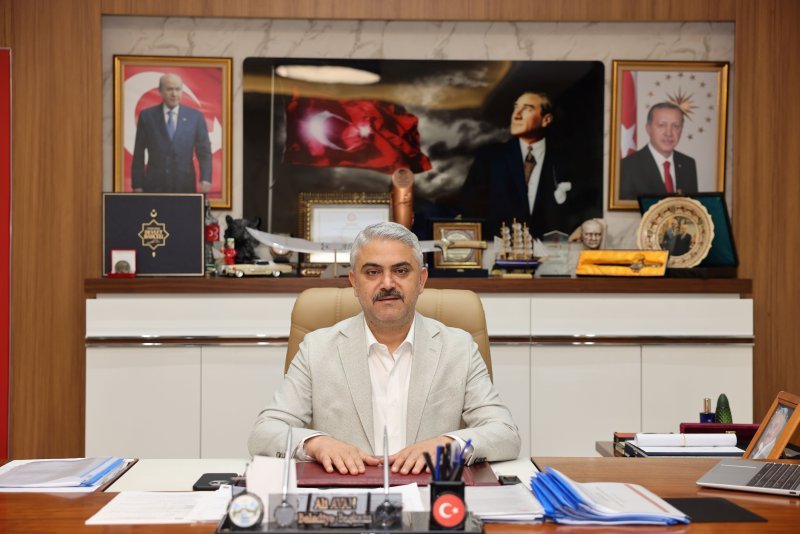 POZANTI’DA 15 TEMMUZ MİLLİ BİRLİK VE DEMOKRASİ GÜNÜ COŞKUSU: "MİLLİ İRADE ASLA TESLİM ALINAMAZ"