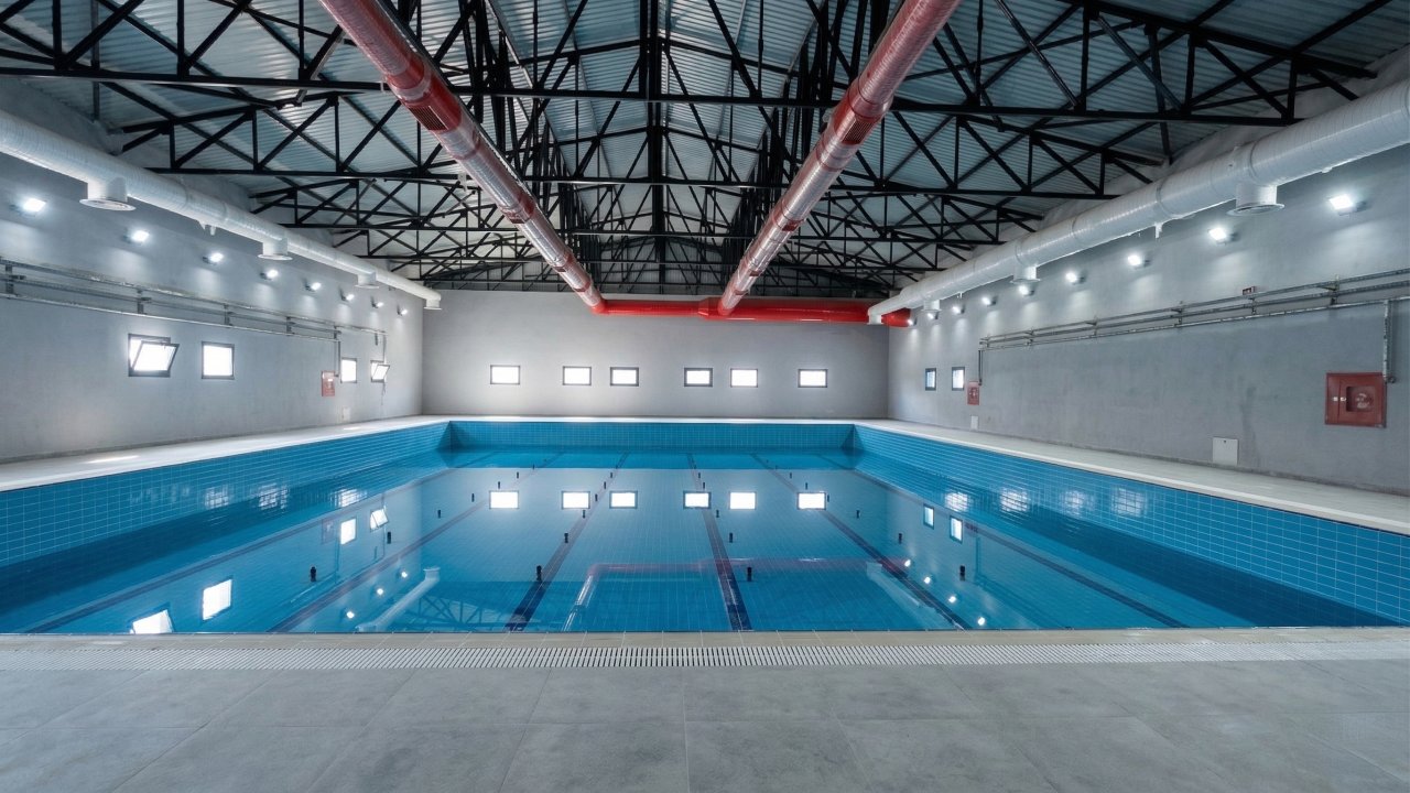 Şehit Mustafa Kemal Öz Kapalı Yüzme Havuzu